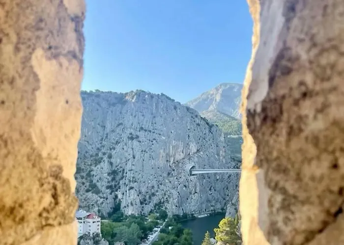 Morska Postelja - Sea Bed * Omiš